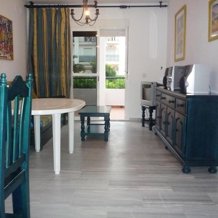 Elegant Apartment Torrox 58M² + Pool المظهر الخارجي الصورة